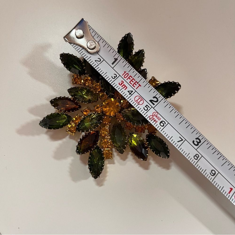 Vintage Antique Retro Juliana Oversized Crystal Amber Avocado Green Gold Brooch - Picture 7 of 12